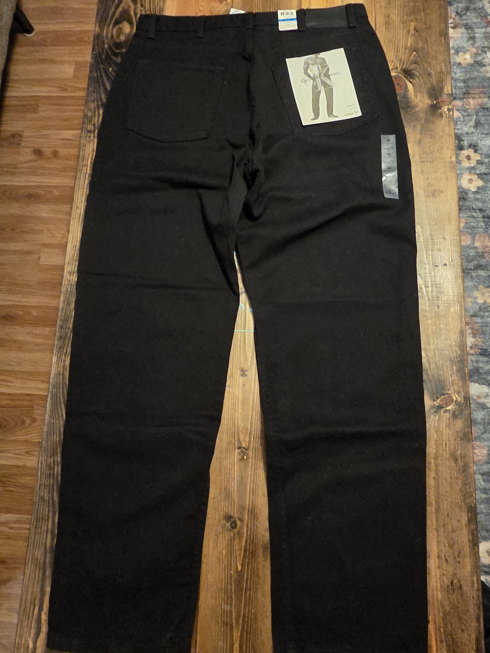 Vintage Calvin Klein Jeans. Classic Fit. 36×32  Inseam 31.